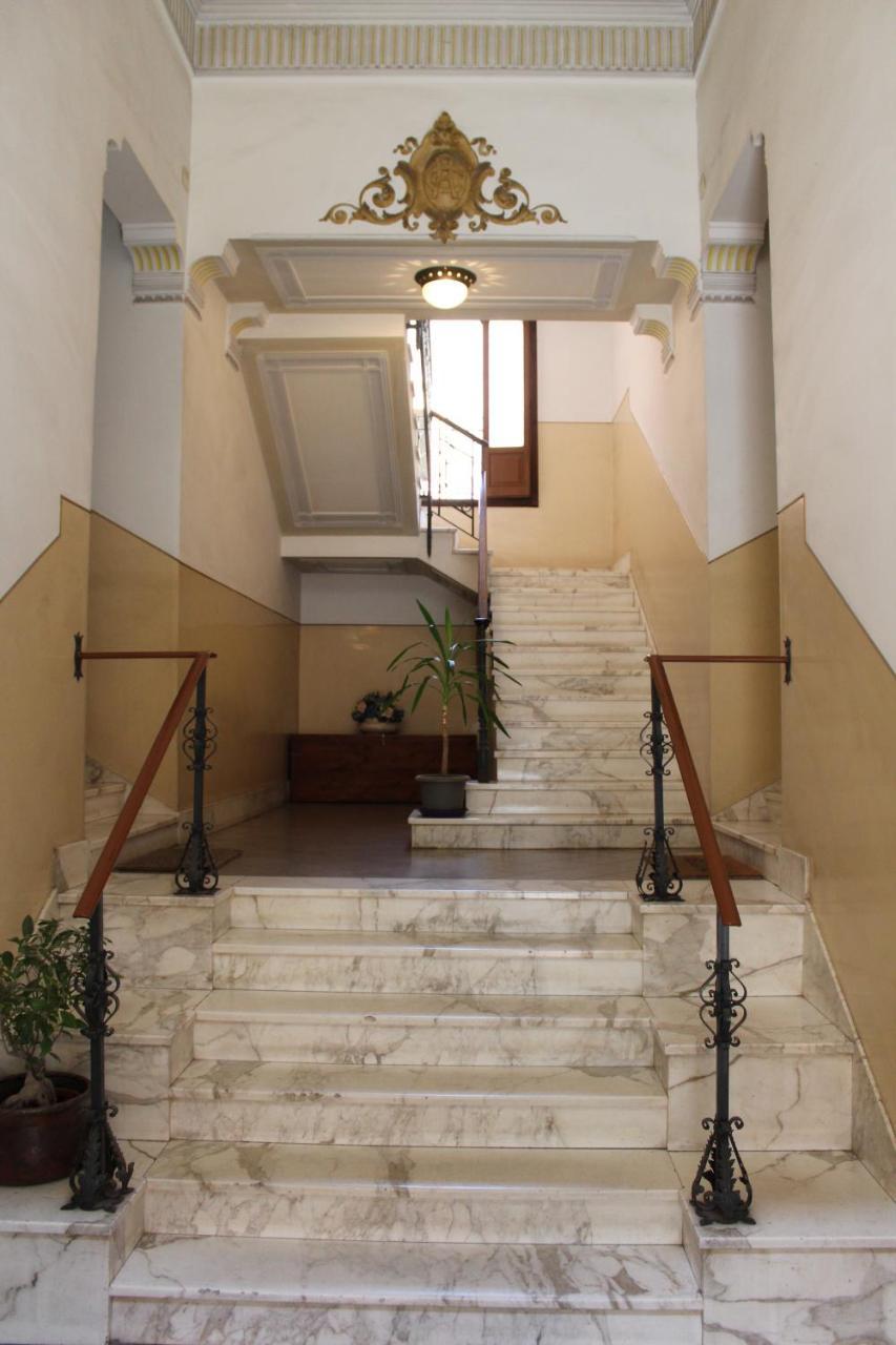 Aloi Rooms Catania Bagian luar foto